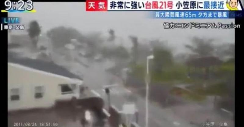 台風のライブ映像に衝撃の映像が・・・画面の左下の日付に驚愕！！ BUZZ MEDIA